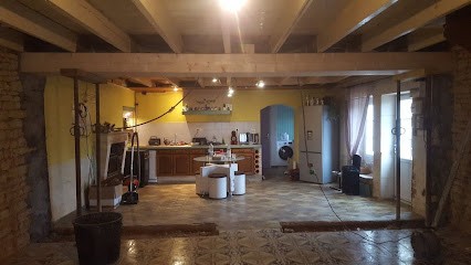 La Vendéenne De Rénovation, Maçon à Sainte-Gemme-la-Plaine