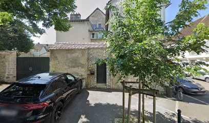 D.F.R.A, Maçon à Provins