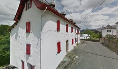 Arhex Emanez, Maçon à Laguinge-Restoue