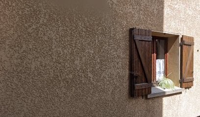 Ozon vrd, Maçon à Saint-Symphorien-d'Ozon