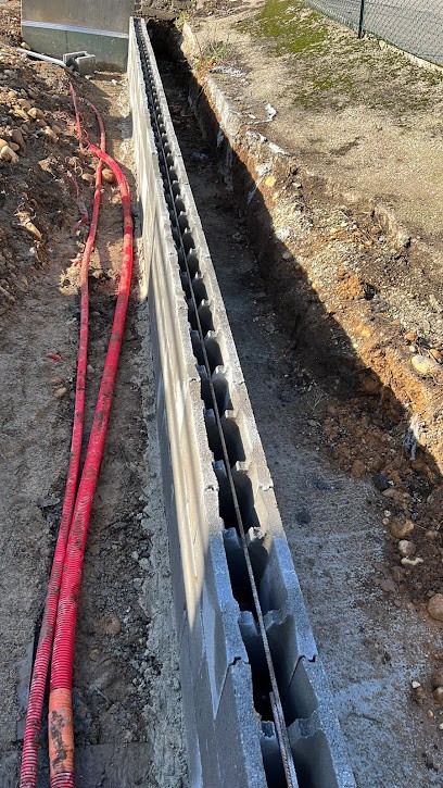 ARIS, Maçon à Villeurbanne