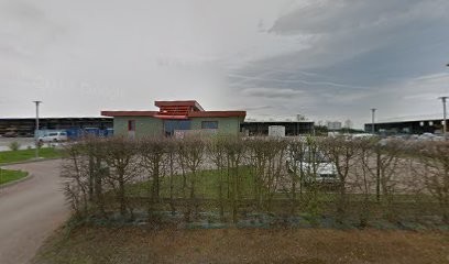 P Ducrot, Maçon à Lacs