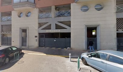 Avi Concept, Maçon à Menton