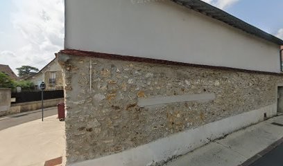 Cerbat, Maçon à Montévrain