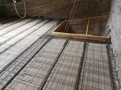 Jenny Construction, Maçon à Saint-Cyprien