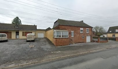 Triqueneaux Sarl, Maçon à La Bouteille