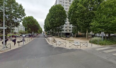 KARACA SYLVAIN, Maçon à Villiers-le-Bel