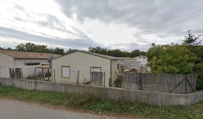 Josenio, Maçon à Tourrettes