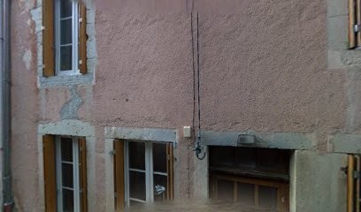 Dixneuf, Maçon à Landreville