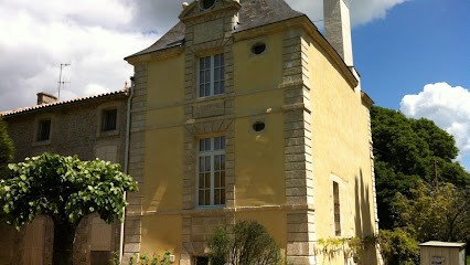 Juin Nicolas sarl, Maçon à La Mothe-Saint-Héray