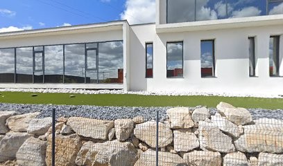 Uzun Batiment, Maçon à Vergèze