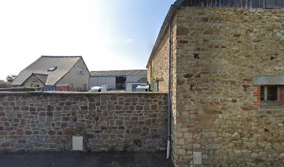 Helleu Sarl, Maçon à Saint-James