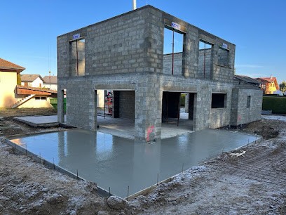 Adil Maçonnerie, Maçon à Vétraz-Monthoux