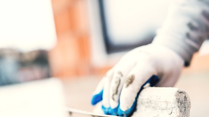 Sogetrav 04 Lebre, Maçon à Forcalquier