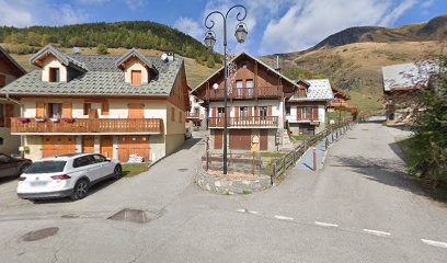 Petit Mickael SARL Petit Rénovation Finition, Maçon à Saint-Sorlin-d'Arves