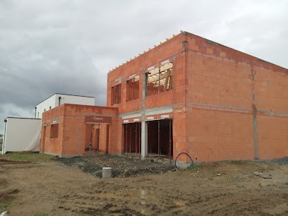 Entreprise Devautour Pere Et Fils, Maçon à Solesmes