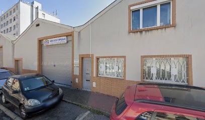 Bati Cambra, Maçon à Montreuil