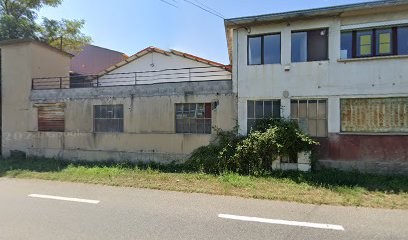 Art Project, Maçon à Millery