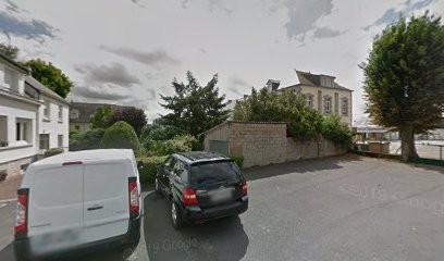 Ben'Ext, Maçon à Ploërmel