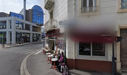 Group-Detail, Maçon à Valence