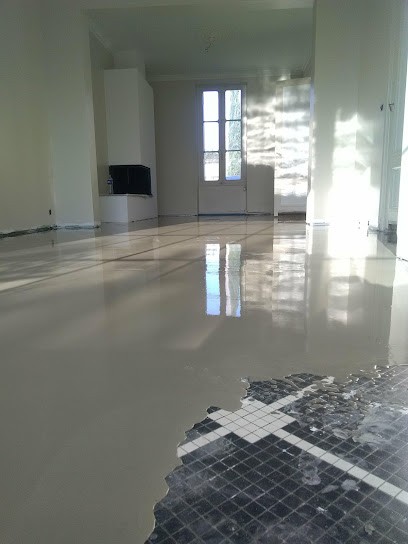 JUSTIN David, Maçon à Moustey