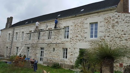 PEREIRA ENDUITS, Maçon à Chauvé