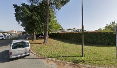 Doval Et Fils (Sarl), Maçon à Tosse
