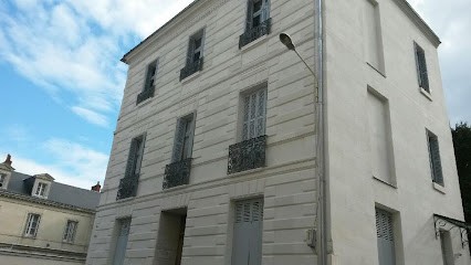 Litalien Maryan, Maçon à Esvres