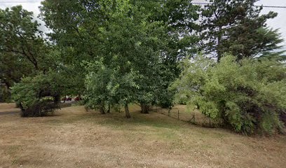 RB Bat, Maçon aux Garennes sur Loire