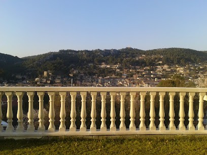 Firat Deniz Construction, Maçon à Auriol