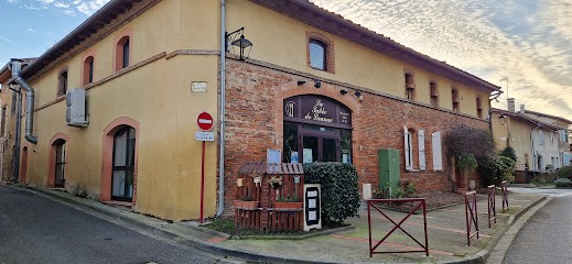 Damien Jolivet, Maçon à Launac