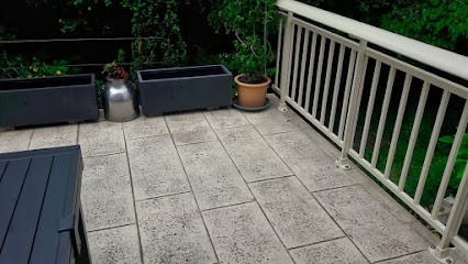 AG-Bat, Maçon à Rilly-la-Montagne