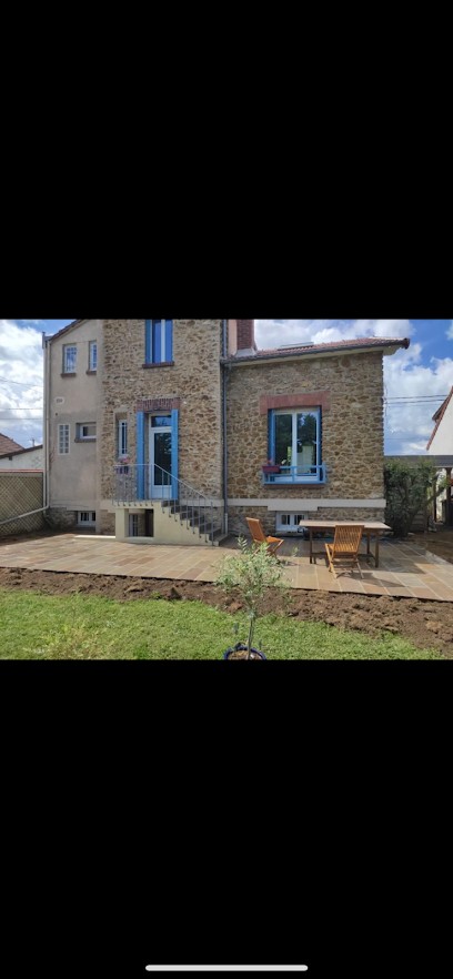 Boss AMP BTP, Maçon à Périgny