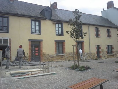 Tirel, Maçon à La Chapelle-aux-Filtzméens