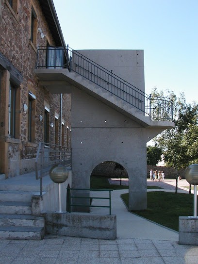 EGB Roubi SAS, Maçon à Civens