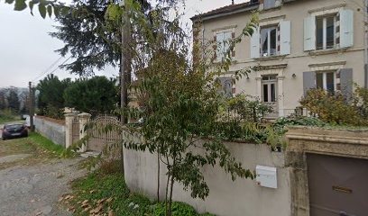 Sasu Mawete, Maçon à Sarras