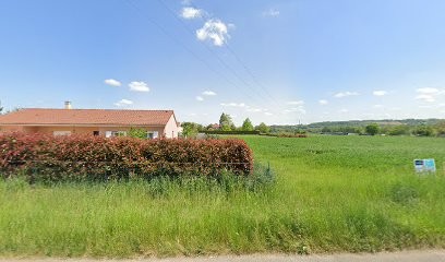 M.p.b, Maçon à Saint-Rémy-en-Rollat