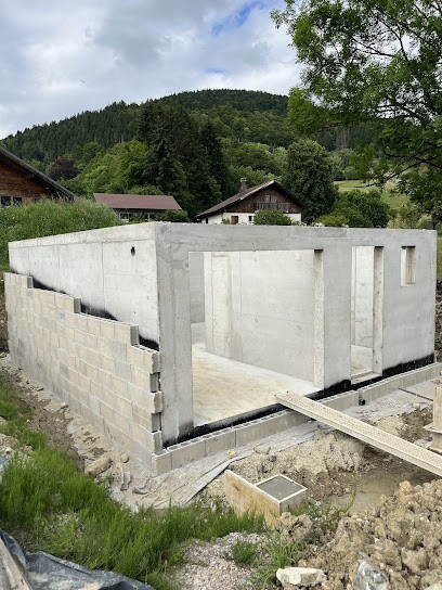 Sarl Balistreri, Maçon à Cervens