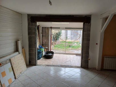 A.T Maçonnerie sarl, Maçon à Grandchamps-des-Fontaines