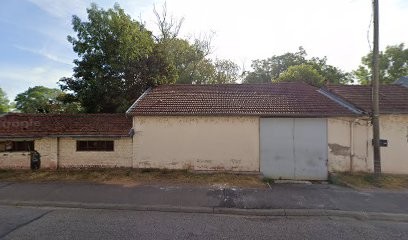 AML Facade, Maçon à Damelevières