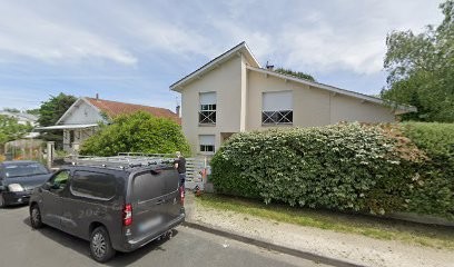 ECA33, Maçon à Pessac