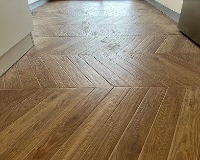 J.D.C. Maçonnerie, Maçon à Cambo-les-Bains