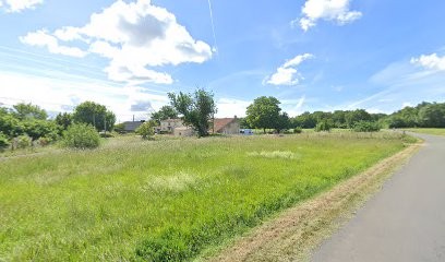 Fontaine Valentin, Maçon à Champdolent