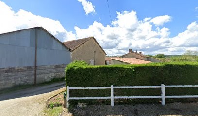 Sarl Deplobin Pouget Christophe, Maçon à Jouhet