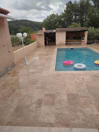 Services Patrice, Maçon à Saint-Zacharie