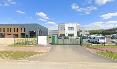 Betim Eco, Maçon à Saint-Pierre-du-Perray