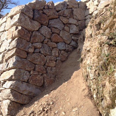 Entreprise Individuelle Jean Voisine, Maçon à Maclas