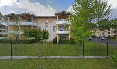 Kovanov Dimitri, Maçon à Saint-Pierre-du-Mont