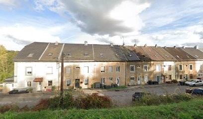 Sarl L.r.a, Maçon à Pierrepont