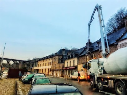 Senga Maçonnerie, Maçon à Taden